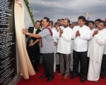 President Rajapaksa declares open Sri Lanka’s first Travel Service Centre on an Expressway (inc. Photos)